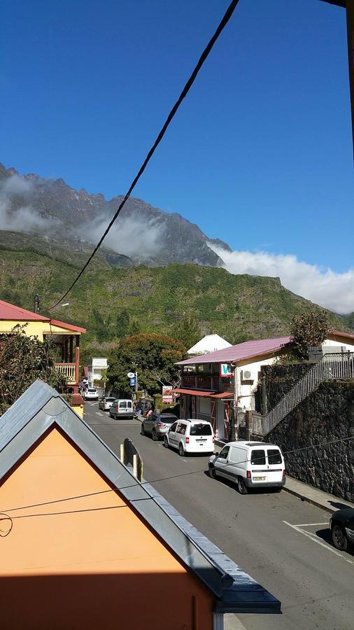 Gite Du Piton D Anchaing Hell-Bourg Eksteriør bilde